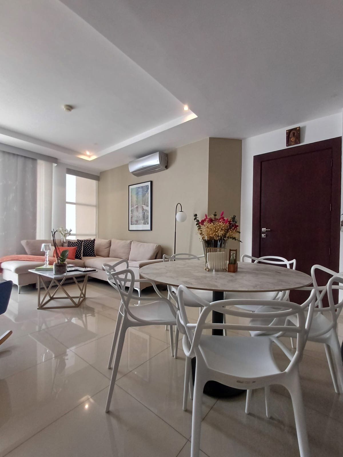 San Bernardo - Departamento en Alquiler, Sector Zona UEES, Samborondon | Inmobiler